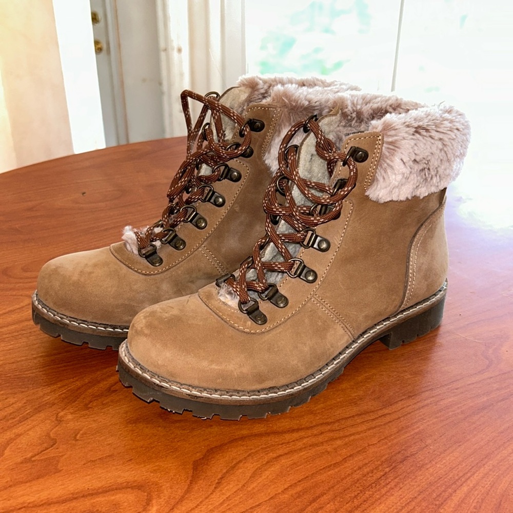 Women’s ankle fashion boots